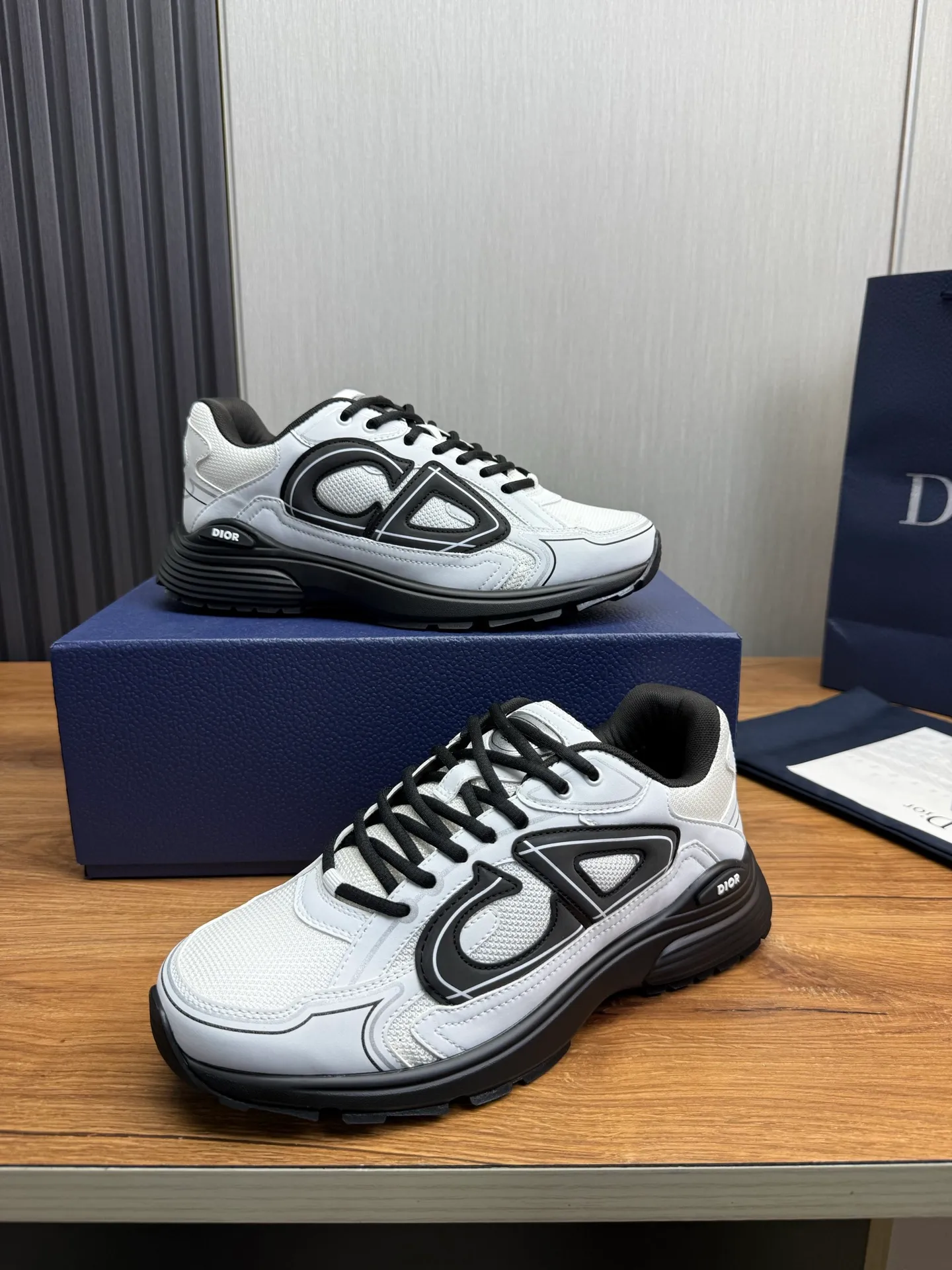 Men's men's shoes 💰580💰 Dior Dior.B30 couple hot sale ❤️💚Official website 1:1 replica ⬆️Imported cowhide stitching, comfortable mesh lining 35-45 (45 customized, non-refundable)